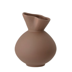 Nicita Vase